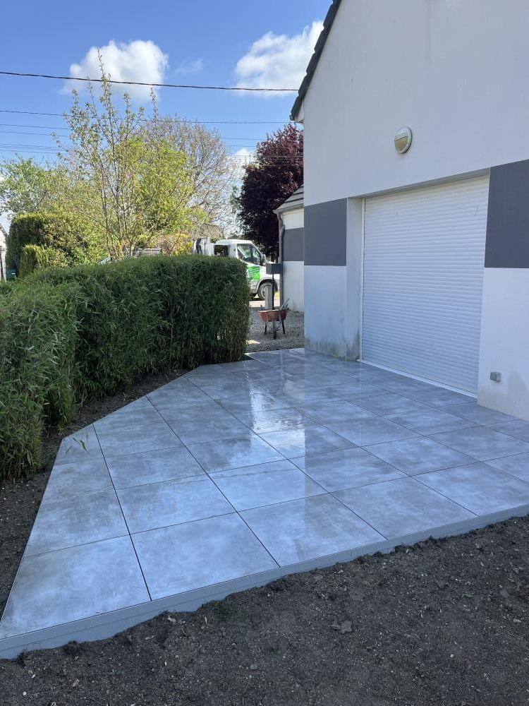 Terrasse grès Céram sur ossature Zm